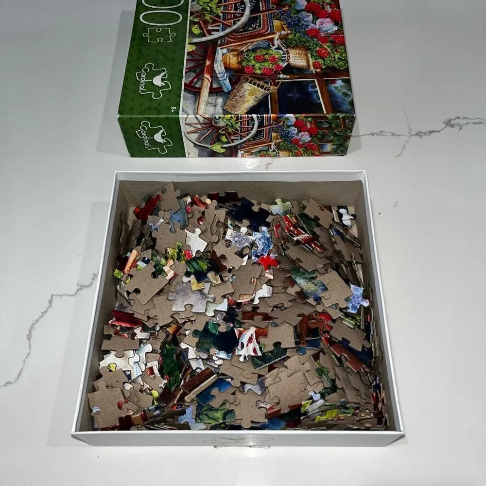 Cardinal 500 Piece Puzzle with Floral Bicycle Design